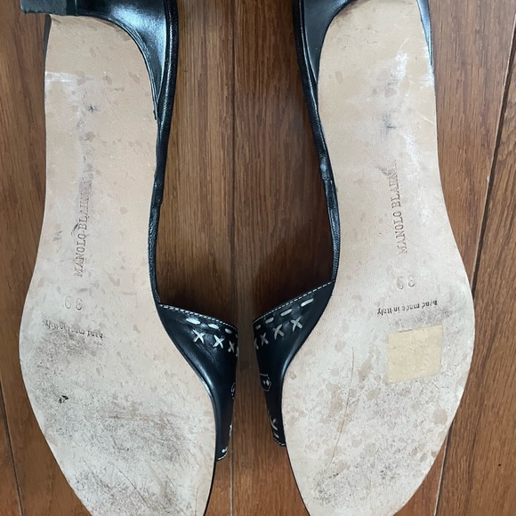 Manola Blahnik kitten heel sandals - Picture 3 of 3